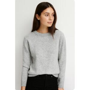 Banana Republic Gray Wool Blend Soft Crewneck Classic Academic Sweater S Capsule